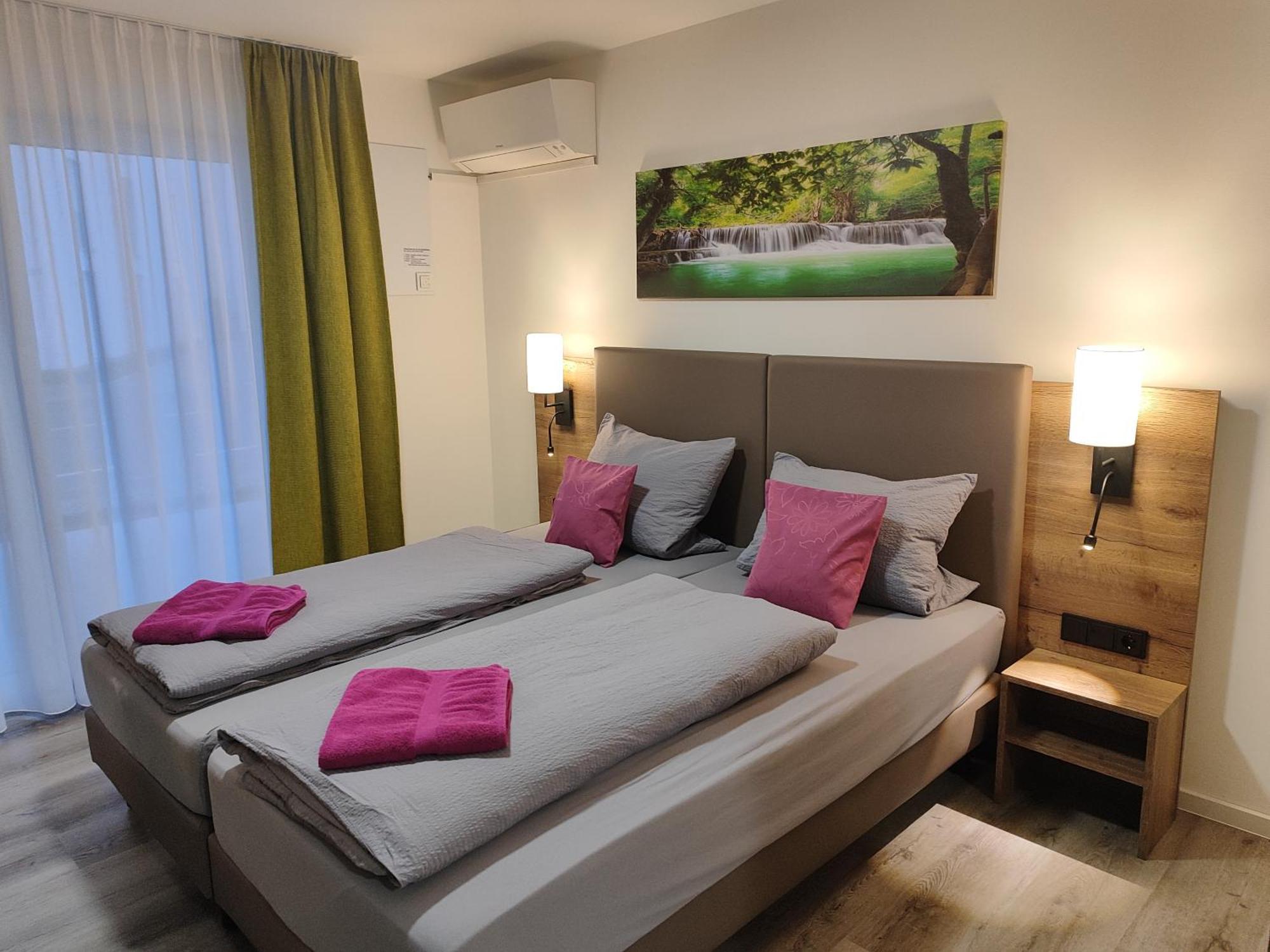 Hotel Gaestehaus Stock Zimmer Wasserfall FDH Exteriör bild