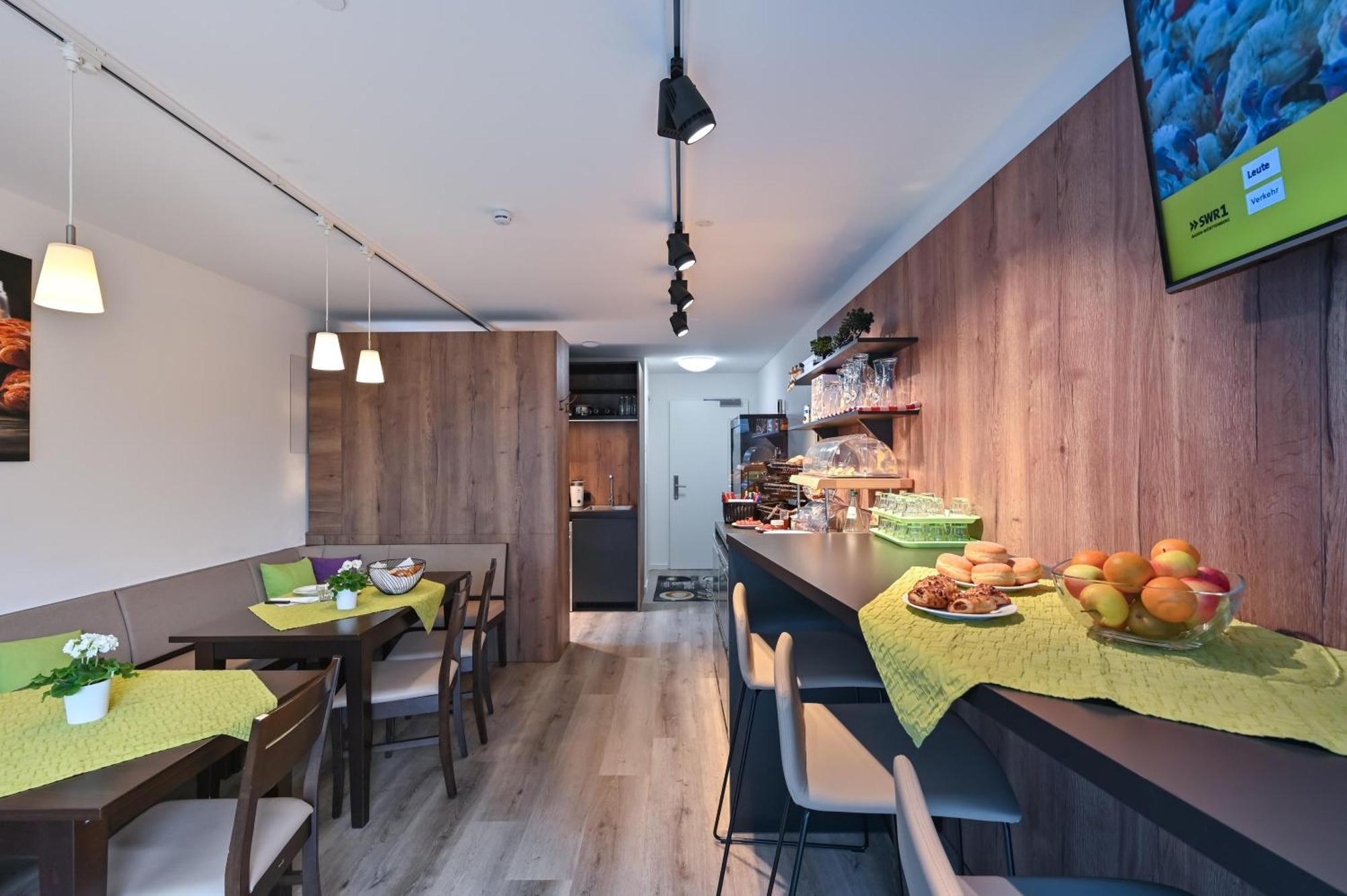 Hotel Gaestehaus Stock Zimmer Wasserfall FDH Exteriör bild